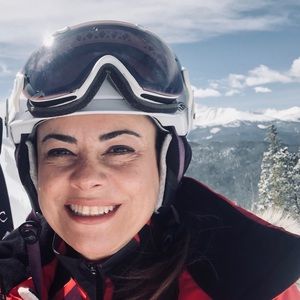 Meet your Posher, Edith